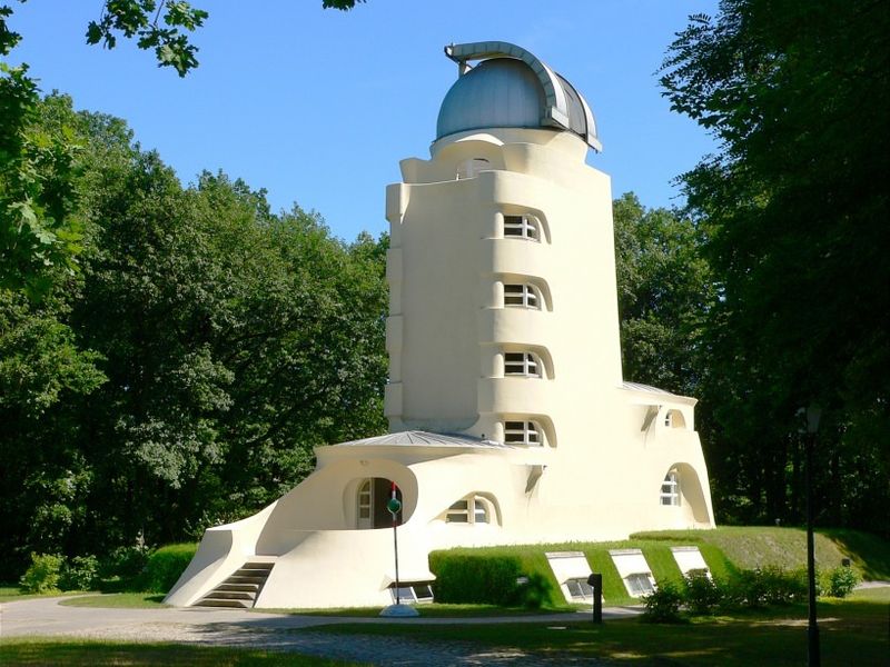 ملف:Einsteinturm 7443.jpg