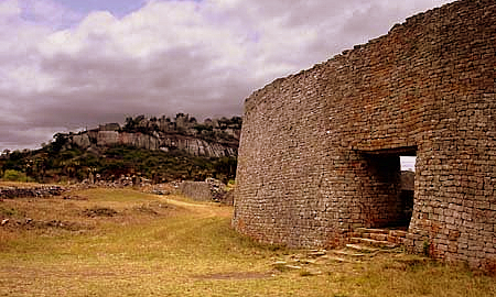 ملف:Great Zimbabwe Closeup.jpg