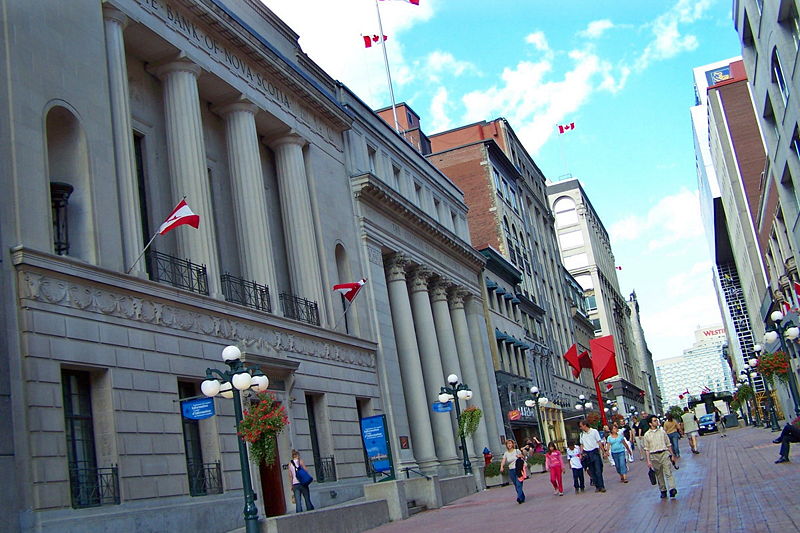 ملف:Ottawa Sparks Street.jpg