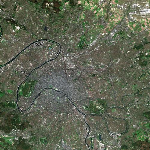 ملف:Paris SPOT 1017.jpg