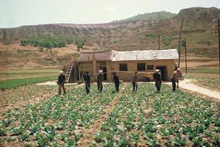 ملف:Chinaeconomypic3.jpg
