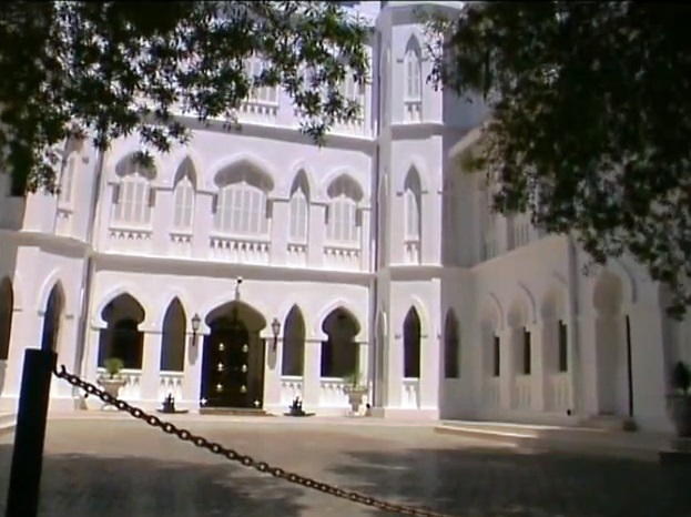 ملف:Djibouti presidential palace.jpg