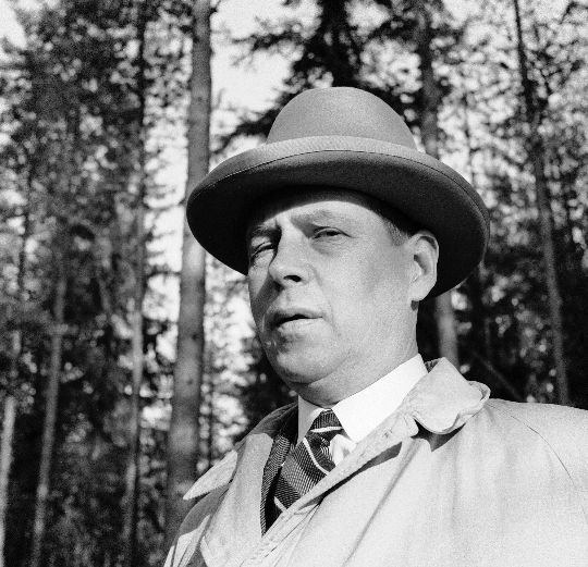 ملف:Heikki-Herlin-1955.jpg