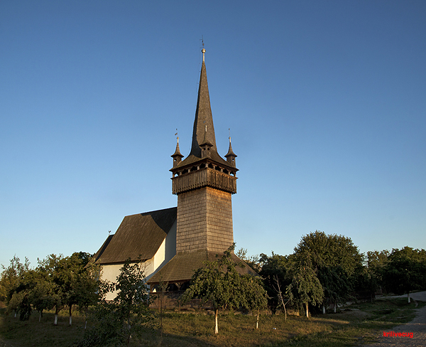 ملف:Дзвіниця Протестанської церкви в Четфолво.jpg