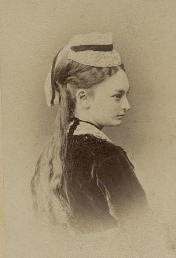 ملف:Nechaeva nee Vyazemsky .jpg