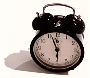 ملف:Windup alarm clock.jpg
