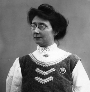 ملف:Suffragette Mary Blathwayt 1909. Blathwayt, Col Linley.jpg