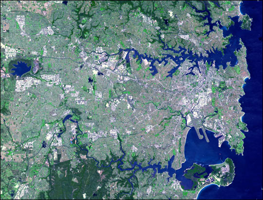 ملف:Sydney ASTER 2001 oct 12.jpg