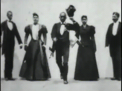 ملف:Cake walk 1903, 10 seconds.gif