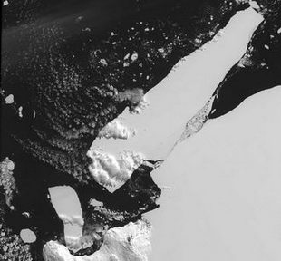 ملف:Iceberg B15.jpg