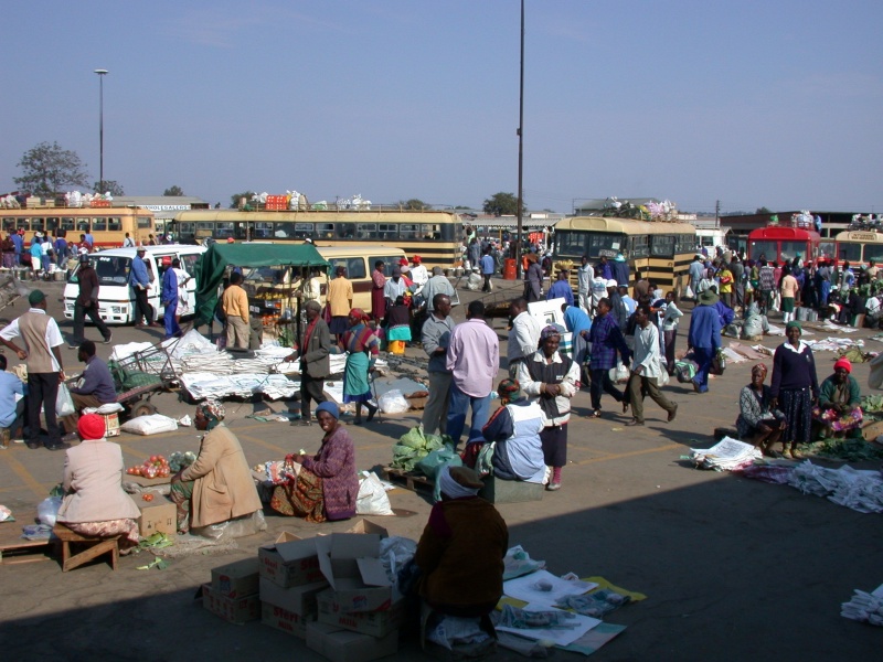 ملف:Masvingo Bus Terminus.jpg