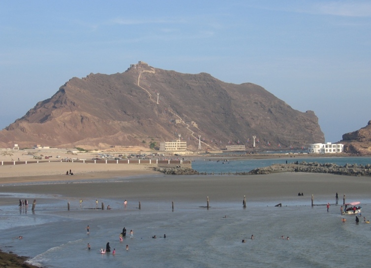 ملف:Blue Beach View - panoramio.jpg