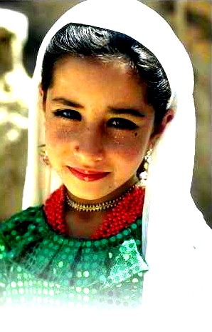 ملف:Pashtun girl template.jpg