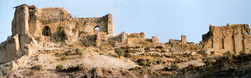 ملف:Ghal'eh Dokhtar2.jpg