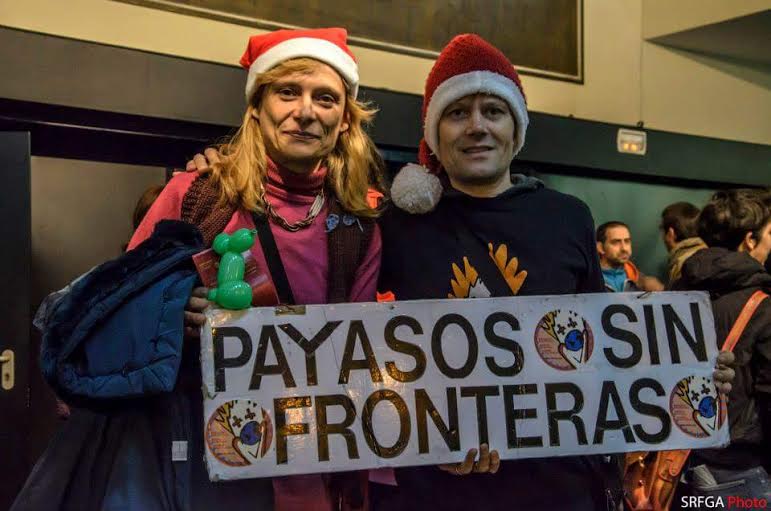 ملف:Navidad con Payasos Sin Fronteras.jpg