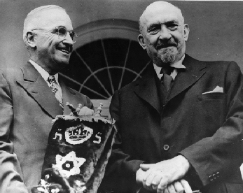 ملف:Weizmann Truman 1948.jpg