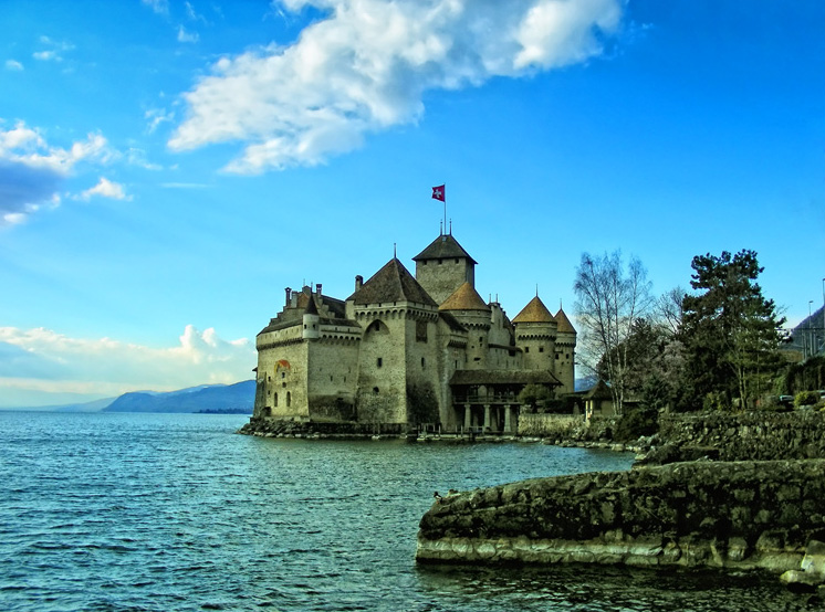 ملف:ChateuChillon.jpg
