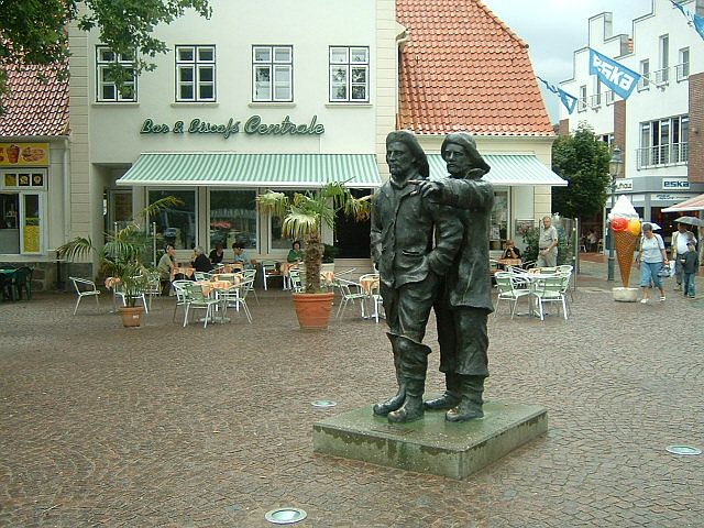 ملف:Neustadt holstein marktplatz 3.jpg