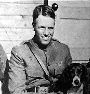 ملف:Quentin Roosevelt in Uniform 1917.jpg