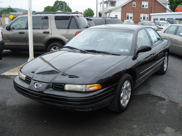 ملف:1995 Vision TSi sedan.jpg