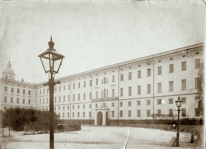 ملف:Московский Николаевский сиротский институт 2.jpg