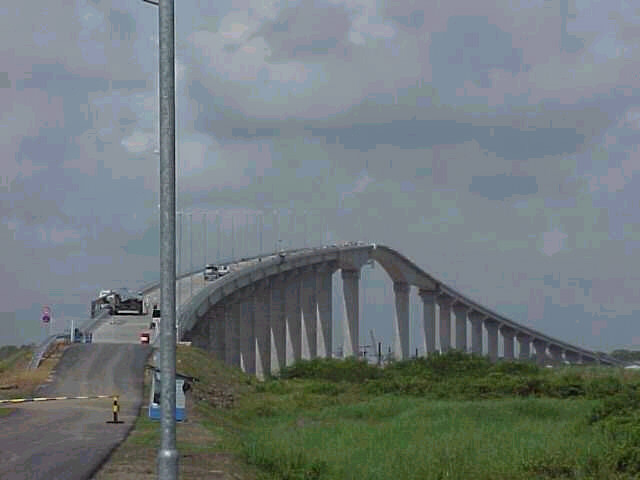 ملف:Brugboot3.jpg