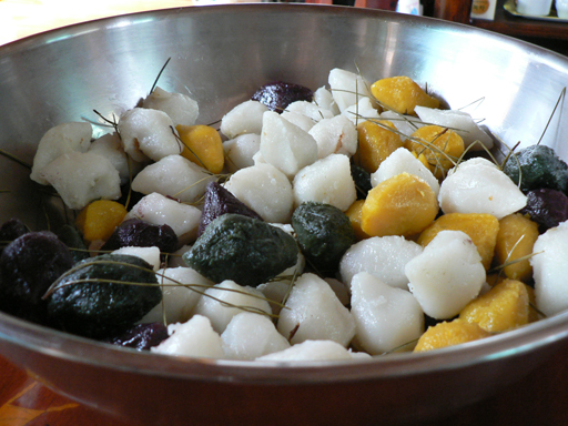 ملف:Korean rice cake-Songpyeon-01.jpg
