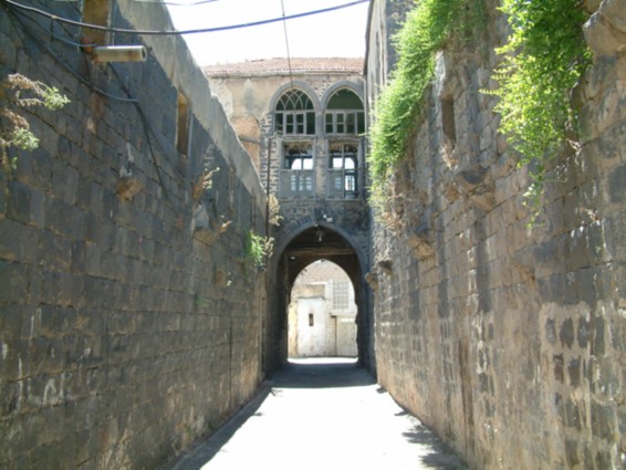 ملف:Atassi-quarter.jpg