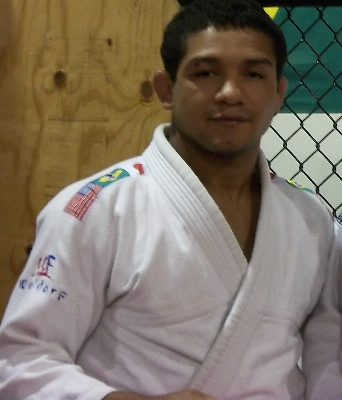 ملف:Diego Brandao BJJ.png