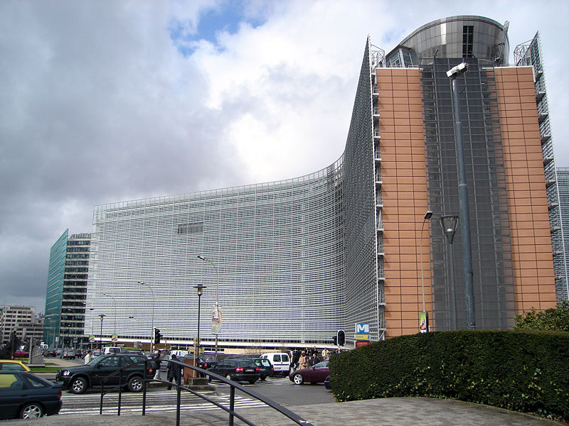 ملف:European Commission outside.jpg