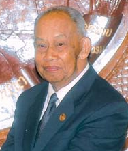 Sultan of Brunei with Khamtay Siphandone (cropped).png