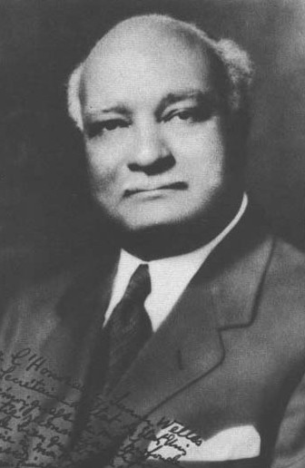 ملف:Elie Lescot portrait.jpg