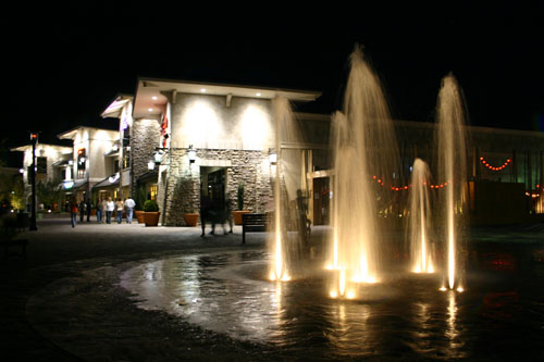 ملف:Jenks riverwalk.jpg