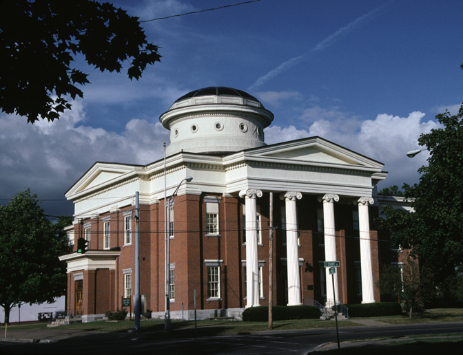 ملف:OneidaCoCourthouse-Beale.jpg