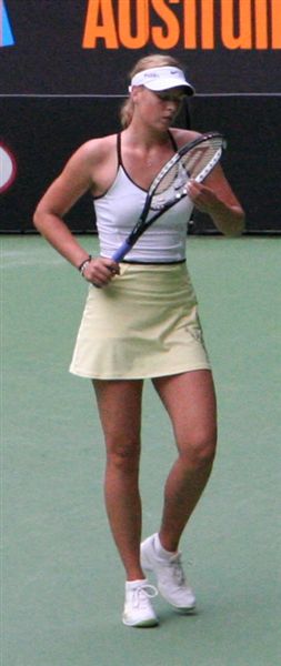 ملف:Maria Sharapova 2007 Australian Open.jpg