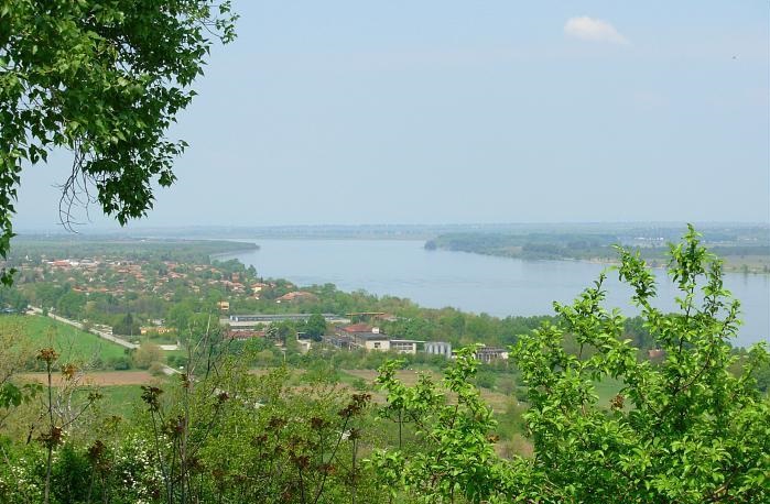 ملف:Ново село, обл. Видин.jpg