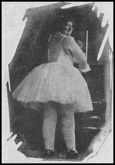 ملف:Lili Ziedner 1929.jpg