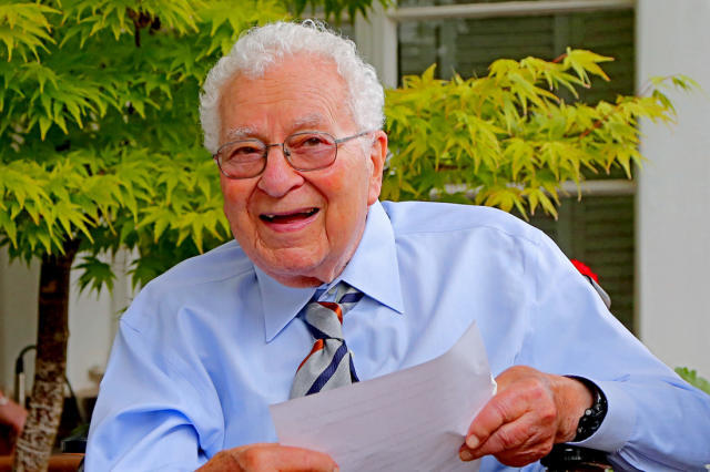 ملف:Murray Gell Mann.jpg