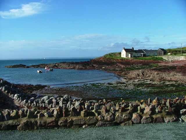 ملف:St Brides - geograph.org.uk - 318798.jpg