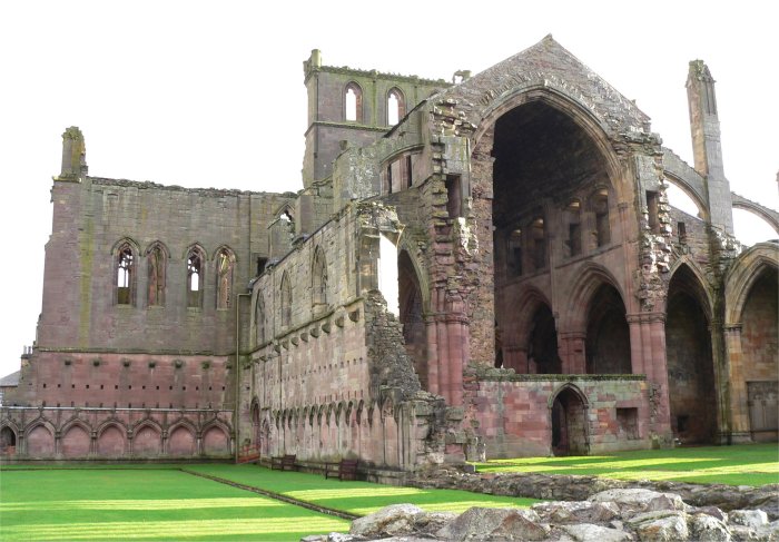 ملف:Melrose abbey 1.jpg