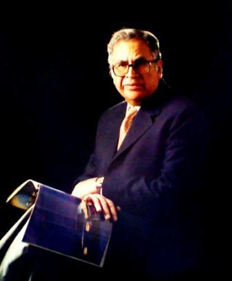 ملف:Riazuddin.jpg