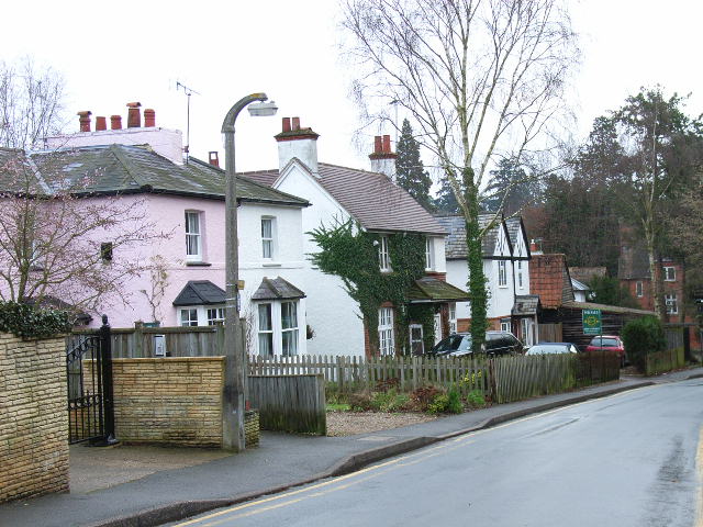 ملف:Cheapside - geograph.org.uk - 106949.jpg