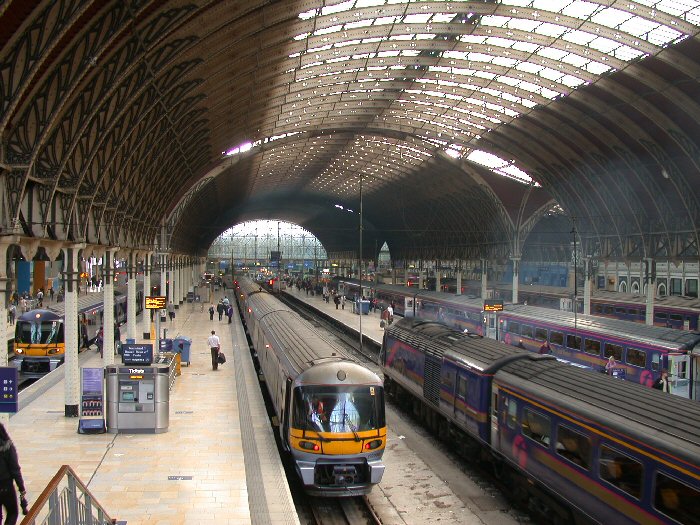 ملف:Paddington Station.jpg