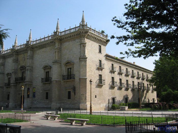 ملف:Valladolid - Palacio de Santa Cruz.jpg