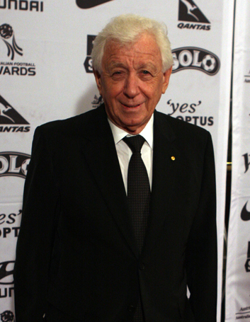 ملف:FrankLowyOct2011.jpg