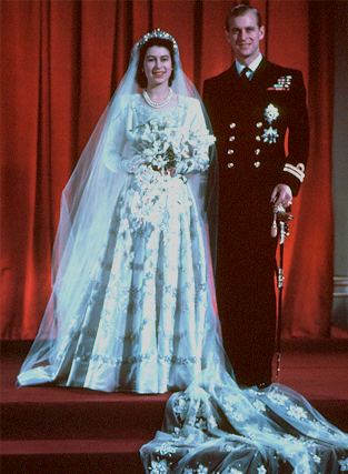 ملف:Qu&DoE Wedding.png