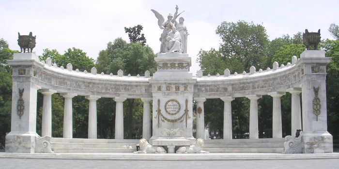 ملف:Mexico.DF.HemicicloJuarez.01.jpg