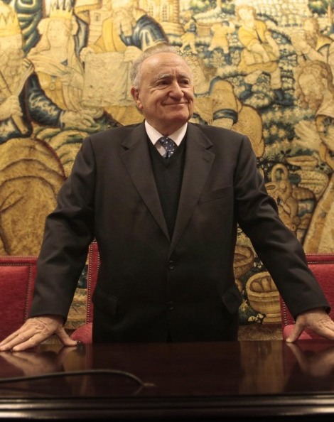 ملف:Alonso Montero Presidente RAG Praza Publica (cropped).jpg