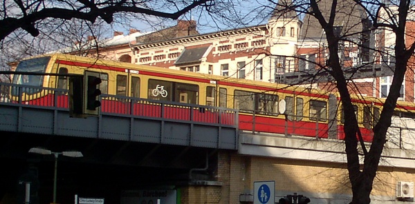 ملف:S-Bahn Berlin.jpg