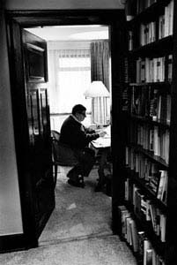 Hugo Loetscher by Erling Mandelmann - 3.jpg